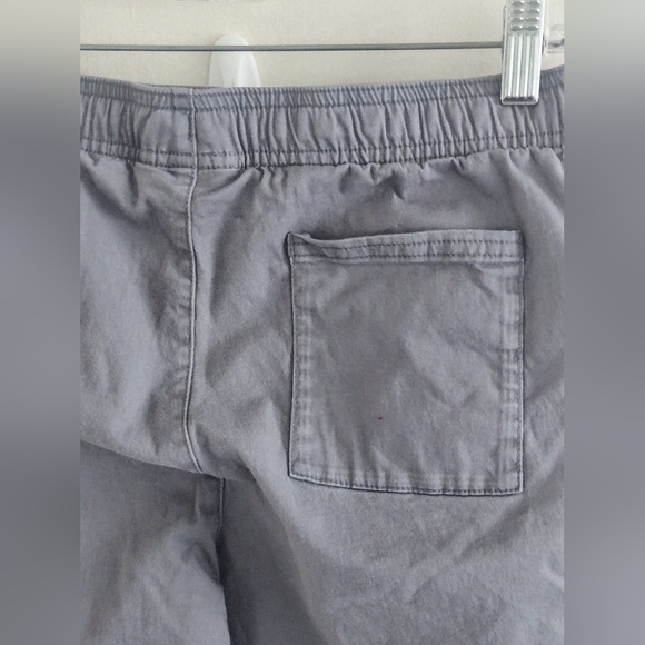 Goodfellow misses size XS light gray shorts Stretch. Elastic waist Pockets.DS - Picture 3 of 6